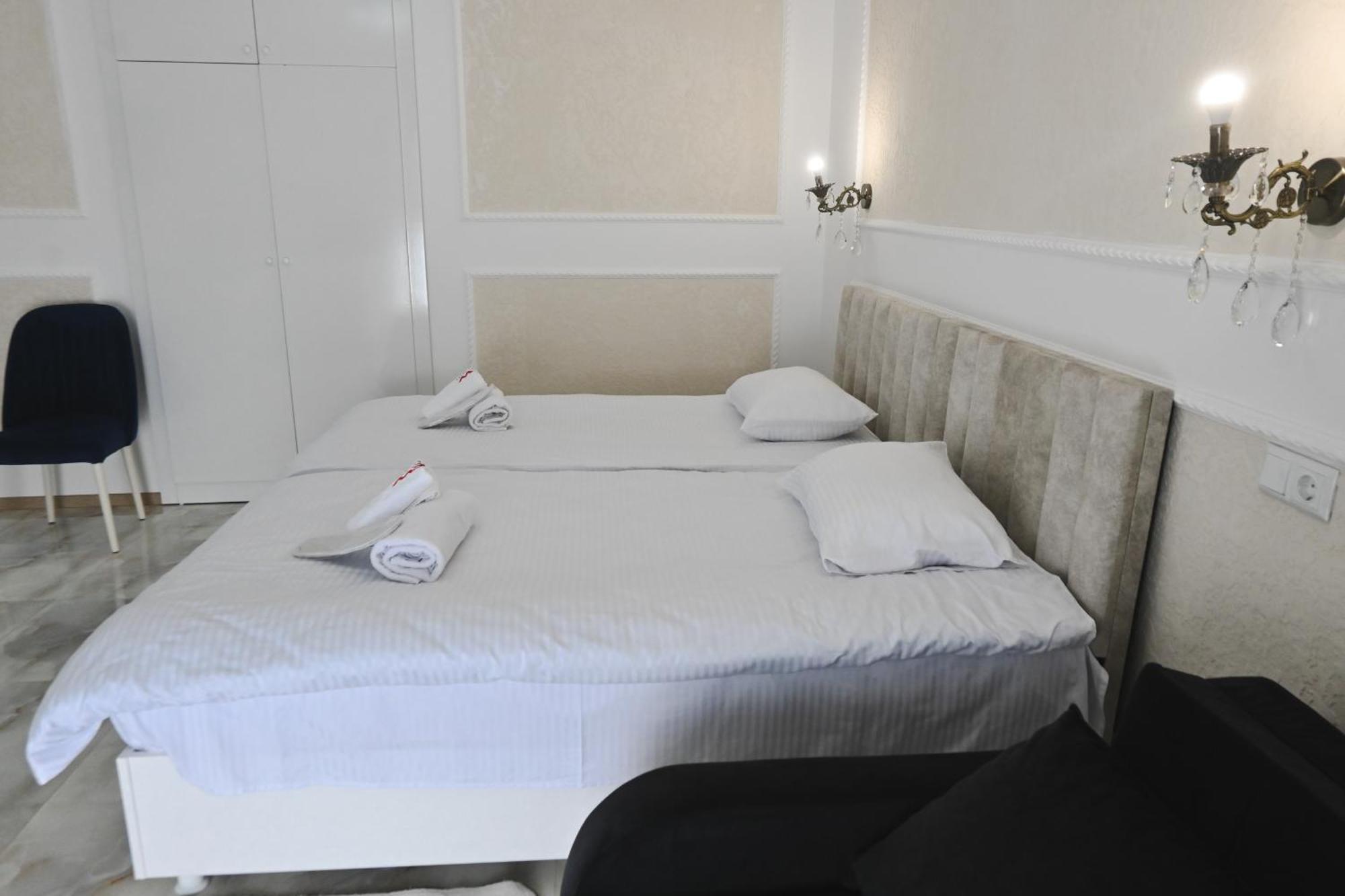 Jerusalem Merkaz Hotel Kʼutʼaisi Exterior foto